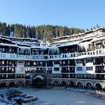 Apartment превъзходен на пистата и гледка към планините - къщата на мечтите - *