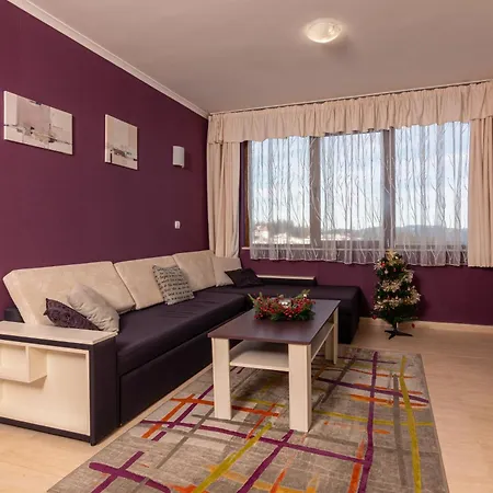 превъзходен на пистата и гледка към планините - къщата на мечтите - Apartment Pamporovo